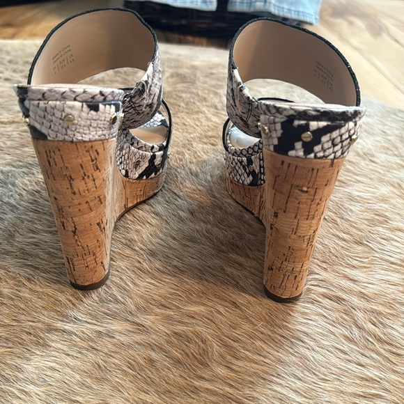 ALDO Wedges - Picture 3 of 12